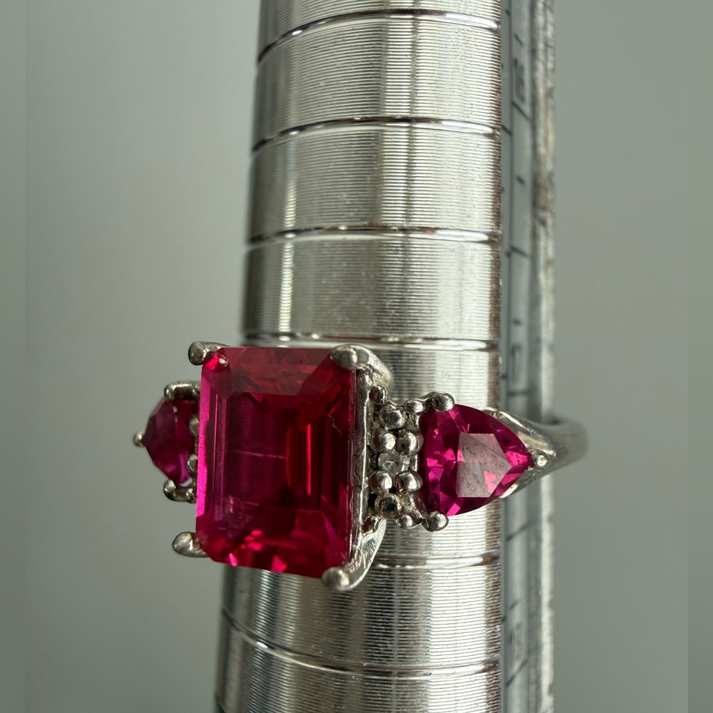 Lab Grown Ruby and Diamond Ring - Picture 6 of 10